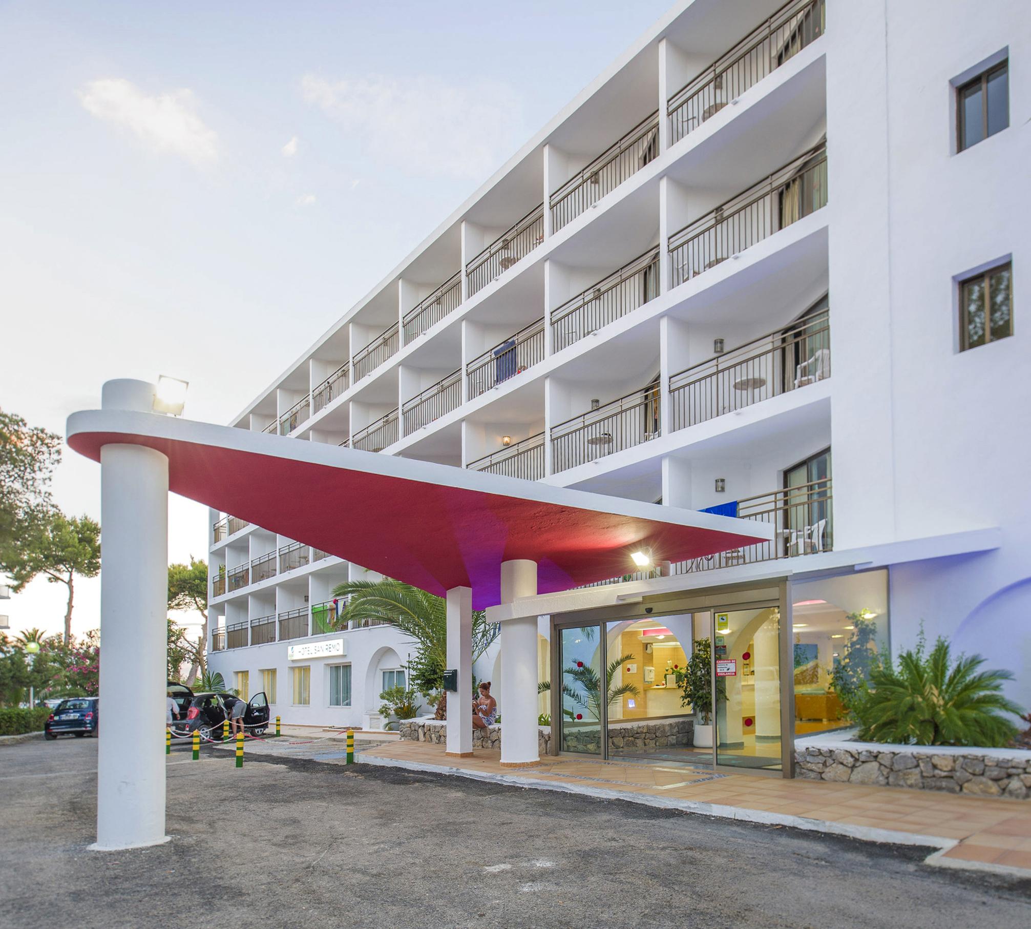 Hotel Vibra San Remo San Antonio  Eksteriør bilde